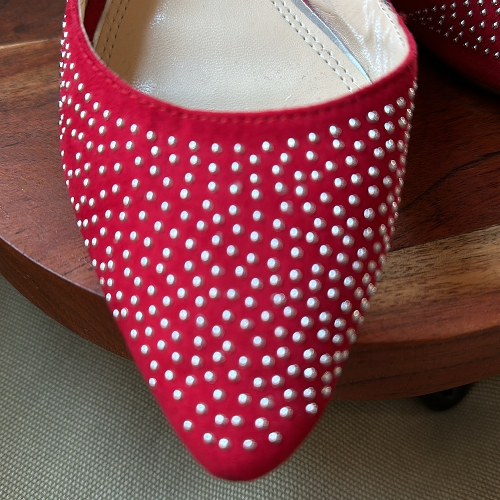 ❤️Red BCBG Paris ballet flats with rhinestones - Picture 3 of 7